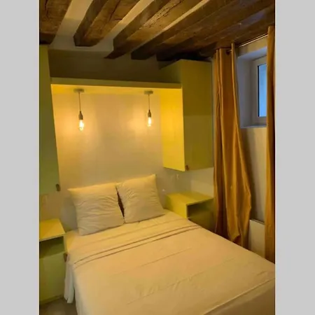 Charming Saint Germain Pres Rue De Ciseaux Apartment Paris Exterior photo