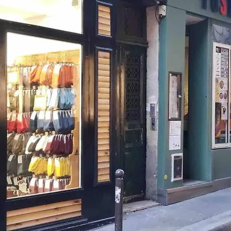 Charming Saint Germain Pres Rue De Ciseaux Apartment Paris Exterior photo