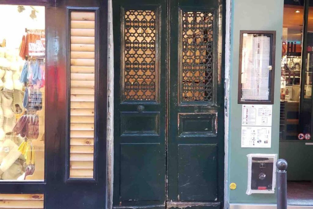 Charming Saint Germain Pres Rue De Ciseaux Appartamento